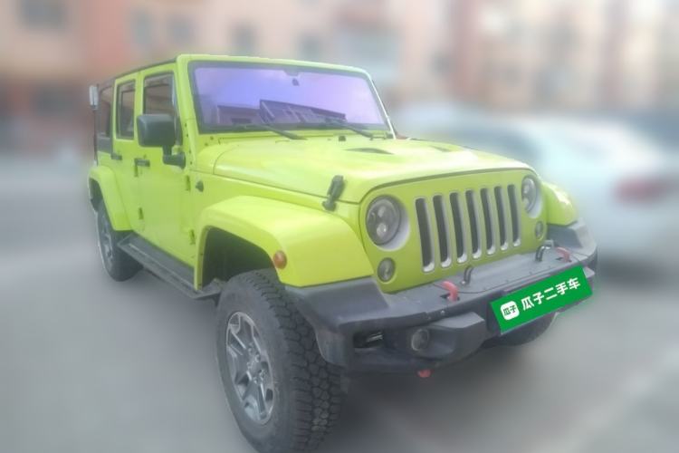 Used Jeep Wrangler 2015 3.0L Sahara Four-Door Comfort Edition Front Right 45 Deg