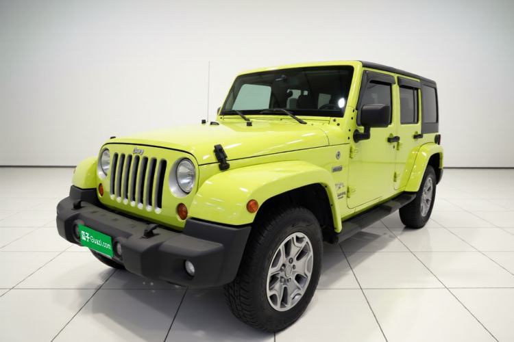 Ojetý Jeep Wrangler 2015 3.0L Sahara Four-Door Comfort Edition Guazi used car, China used car export, Used car for sale, Used  cars, Cheapest cars for sale