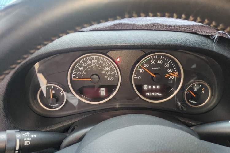 Used Jeep Wrangler 2015 3.0L Sahara Four-Door Comfort Edition Instrument Cluster