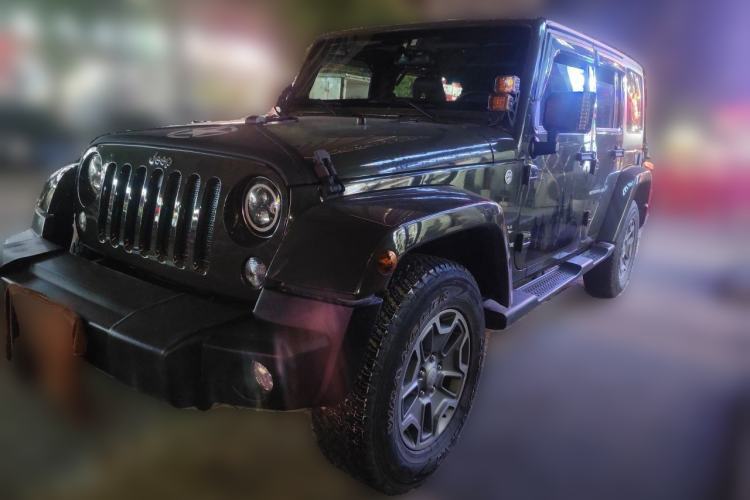 Used Jeep Wrangler 2015 3.0L Sahara Four-Door Comfort Edition Guazi used car, China used car export, Used car for sale, Used cars, Cheapest cars for sale