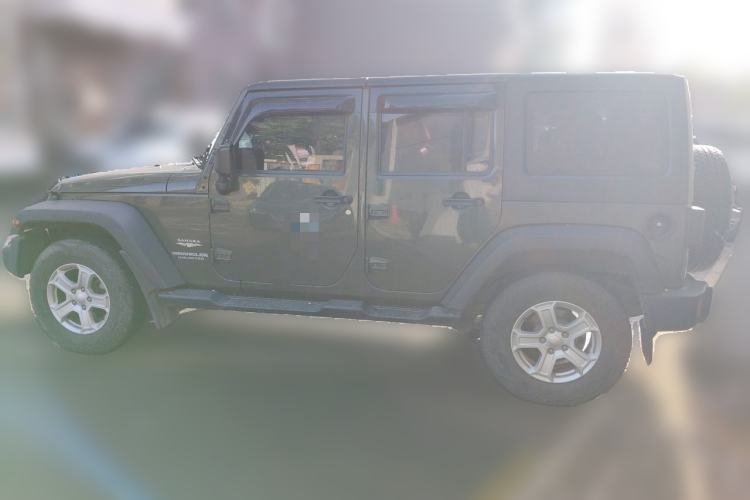 Used Jeep Wrangler 2015 3.0L Sahara Four-Door Edition Rear Left 45 Deg