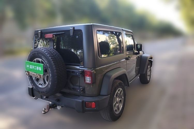 Used Jeep Wrangler 2015 3.6L Rubicon Two-Door Comfort Edition Rear Right 45 Deg
