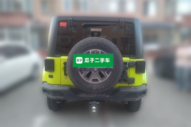 Used Jeep Wrangler 2015 3.0L Sahara Four-Door Comfort Edition Rear