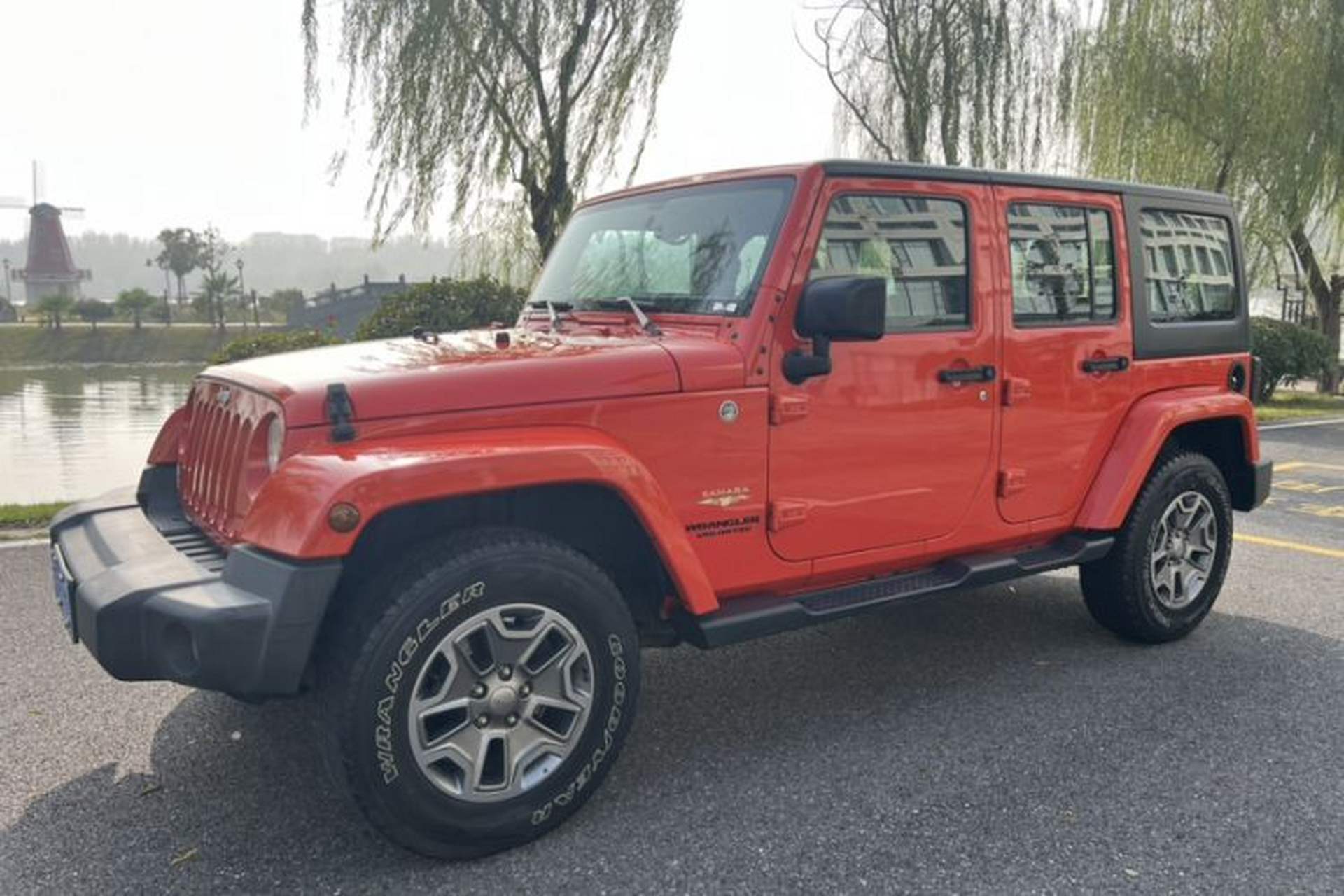 Used Jeep Wrangler 2015 3.0L Sahara Four-Door Edition Front Left 45 Deg