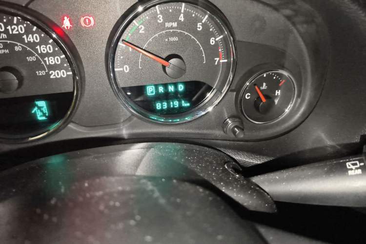 Used Jeep Wrangler 2015 3.0L Sahara Four-Door Comfort Edition Odometer Close Up