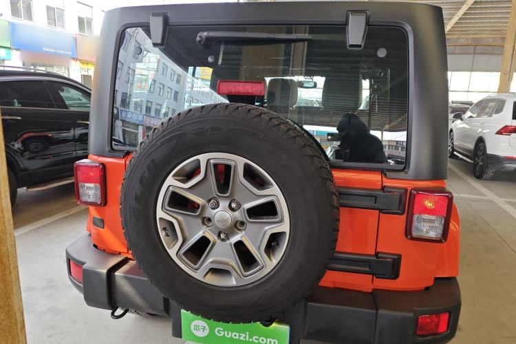 Used Jeep Wrangler 2015 3.0L Sahara Four-Door Edition Rear