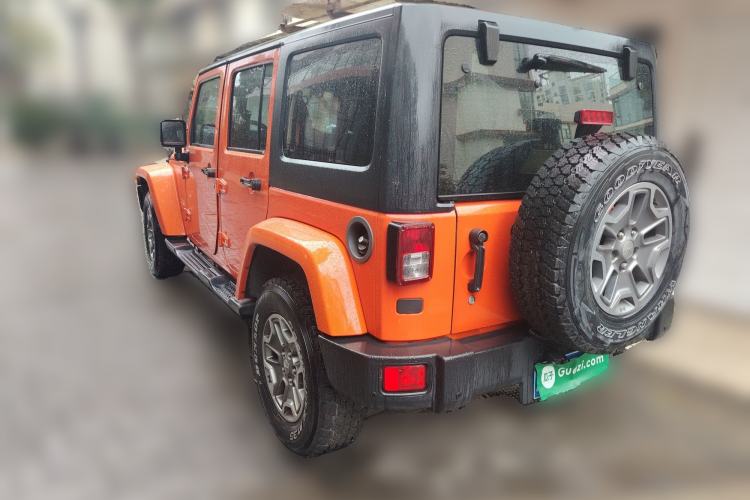 Used Jeep Wrangler 2015 3.0L Sahara Four-Door Edition Rear Left 45 Deg
