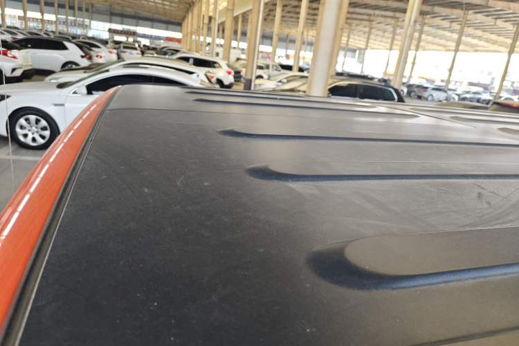 Used Jeep Wrangler 2015 3.0L Sahara Four-Door Edition Roof
