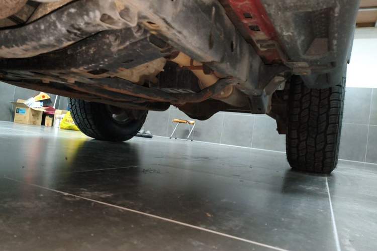 Used Jeep Wrangler 2015 3.6L Rubicon Two-Door Comfort Edition Chassis Front Left
