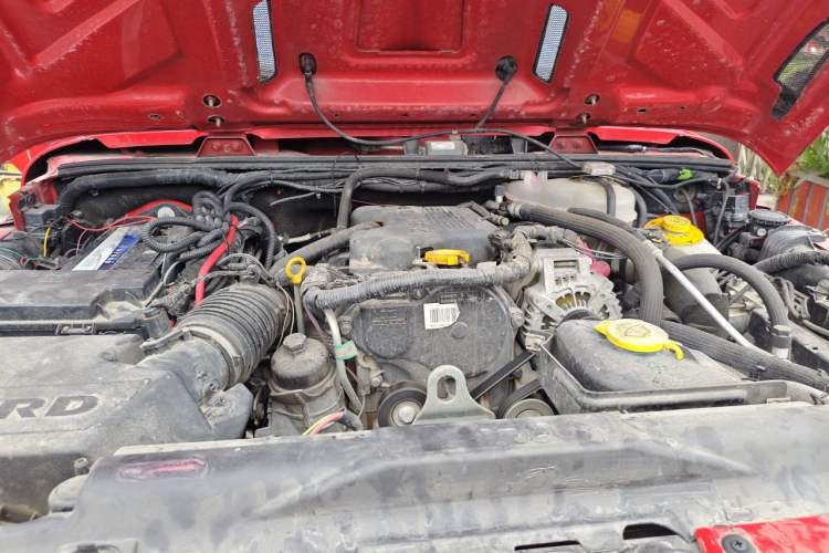 Used Jeep Wrangler 2015 2.8TD Sahara Four-Door Edition Engine Bay