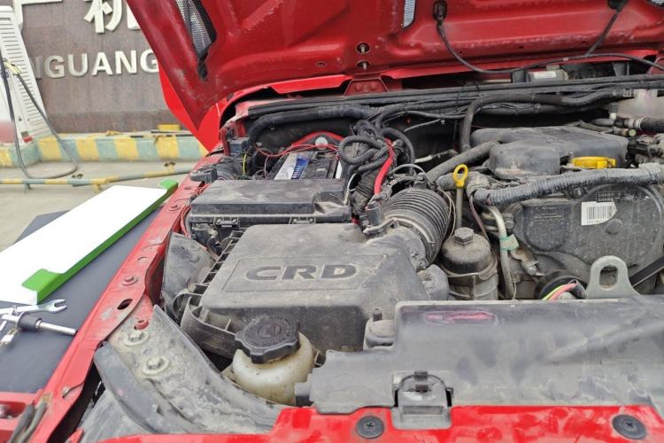 Used Jeep Wrangler 2015 2.8TD Sahara Four-Door Edition Engine Bay Right
