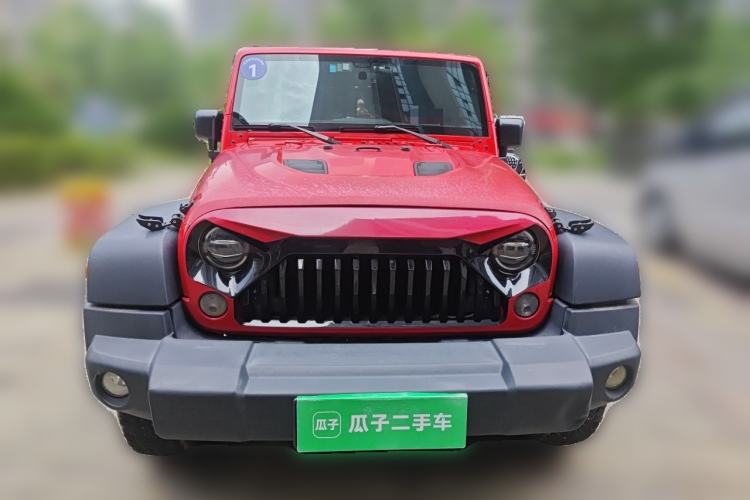 Used Jeep Wrangler 2015 3.0L Sahara Four-Door Comfort Edition Front