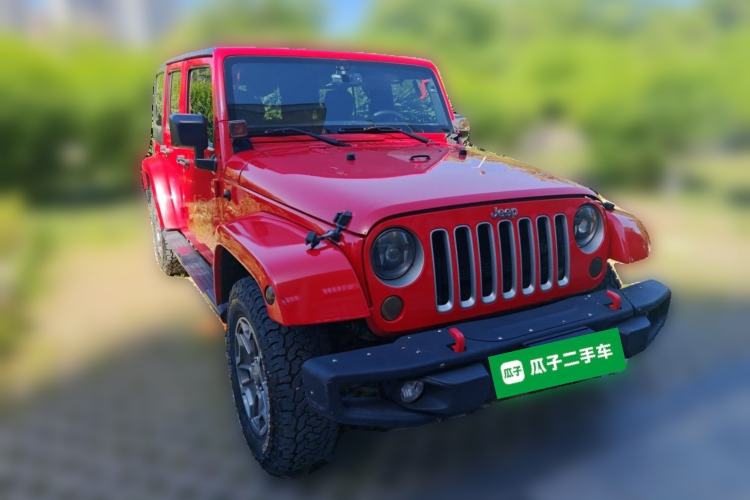 Used Jeep Wrangler 2015 3.0L Sahara Four-Door Comfort Edition Front Right 45 Deg