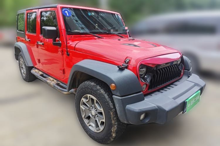 Used Jeep Wrangler 2015 3.0L Sahara Four-Door Comfort Edition Front Right 45 Deg