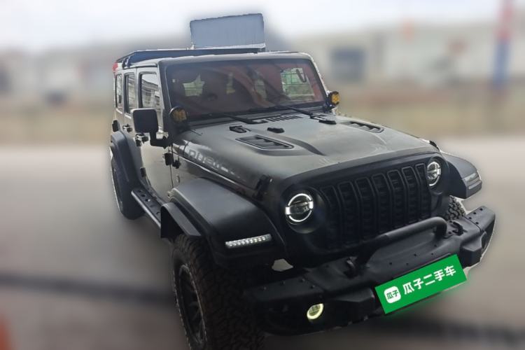 Used Jeep Wrangler 2015 3.6L Rubicon Four-Door Comfort Edition Front Right 45 Deg