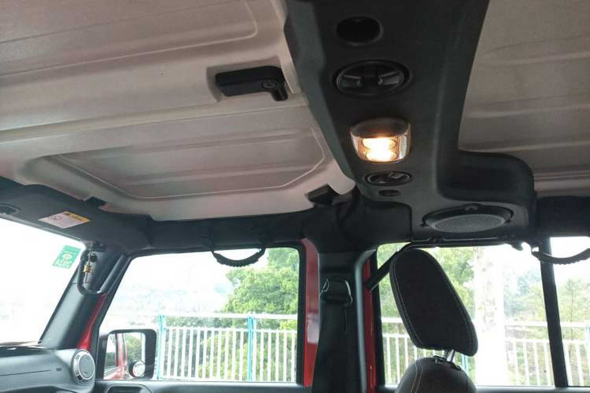 Used Jeep Wrangler 2015 2.8TD Sahara Four-Door Comfort Edition Headliner