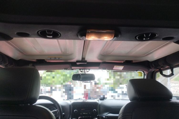 Used Jeep Wrangler 2015 3.6L Rubicon two-door model Headliner