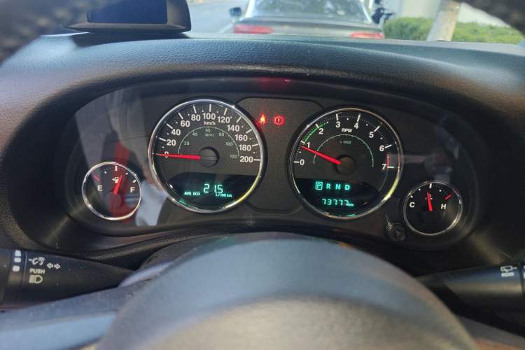 Used Jeep Wrangler 2015 3.6L Rubicon Two-Door Comfort Edition Instrument Cluster