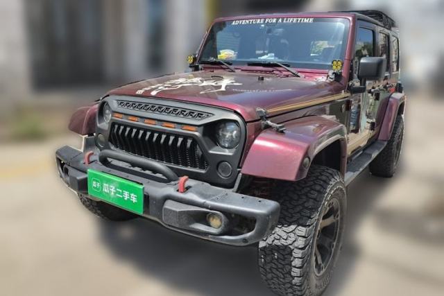 Used Jeep Wrangler 2015 3.0L Sahara Four-Door Edition