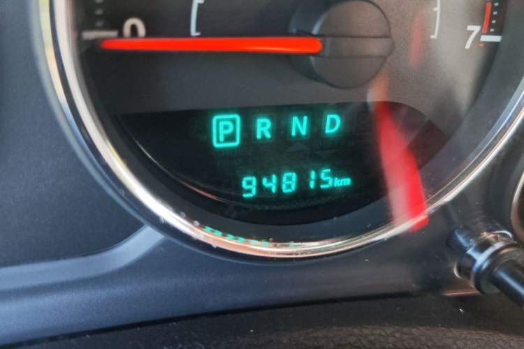 Used Jeep Wrangler 2015 3.0L Sahara Four-Door Comfort Edition Odometer Close Up