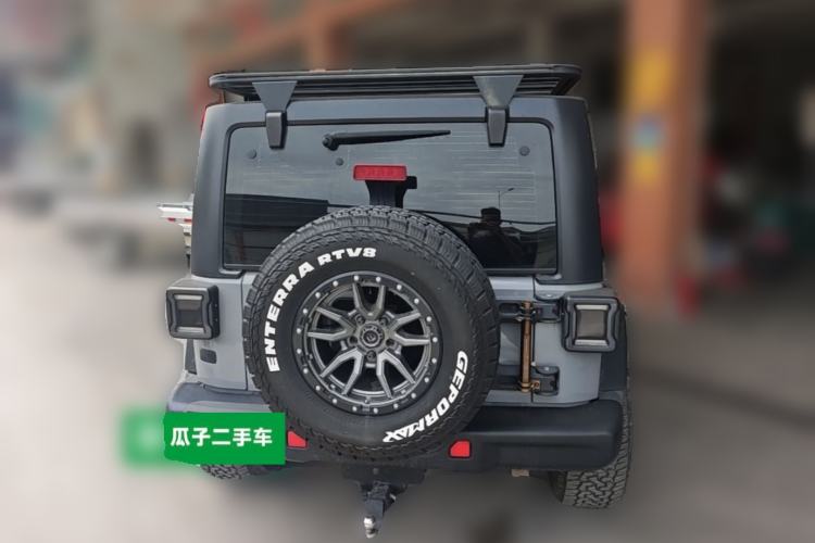 Used Jeep Wrangler 2015 3.6L Rubicon Four-Door Comfort Edition Rear