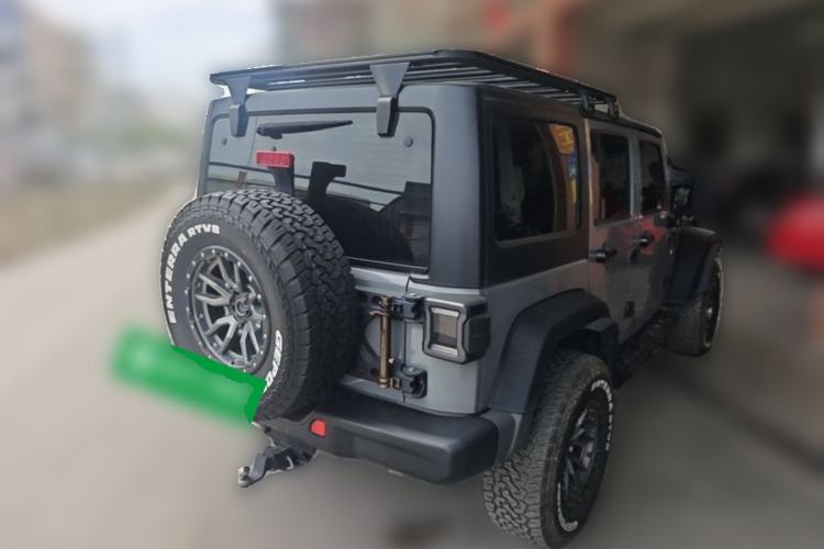 Used Jeep Wrangler 2015 3.6L Rubicon Four-Door Comfort Edition Rear Right 45 Deg