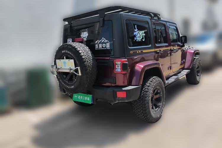 Used Jeep Wrangler 2015 3.0L Sahara Four-Door Edition Rear Right 45 Deg