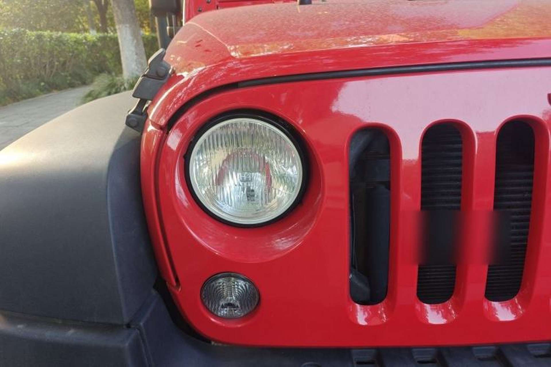 Used Jeep Wrangler 2015 3.6L Rubicon Two-Door Comfort Edition Right Front Headlight