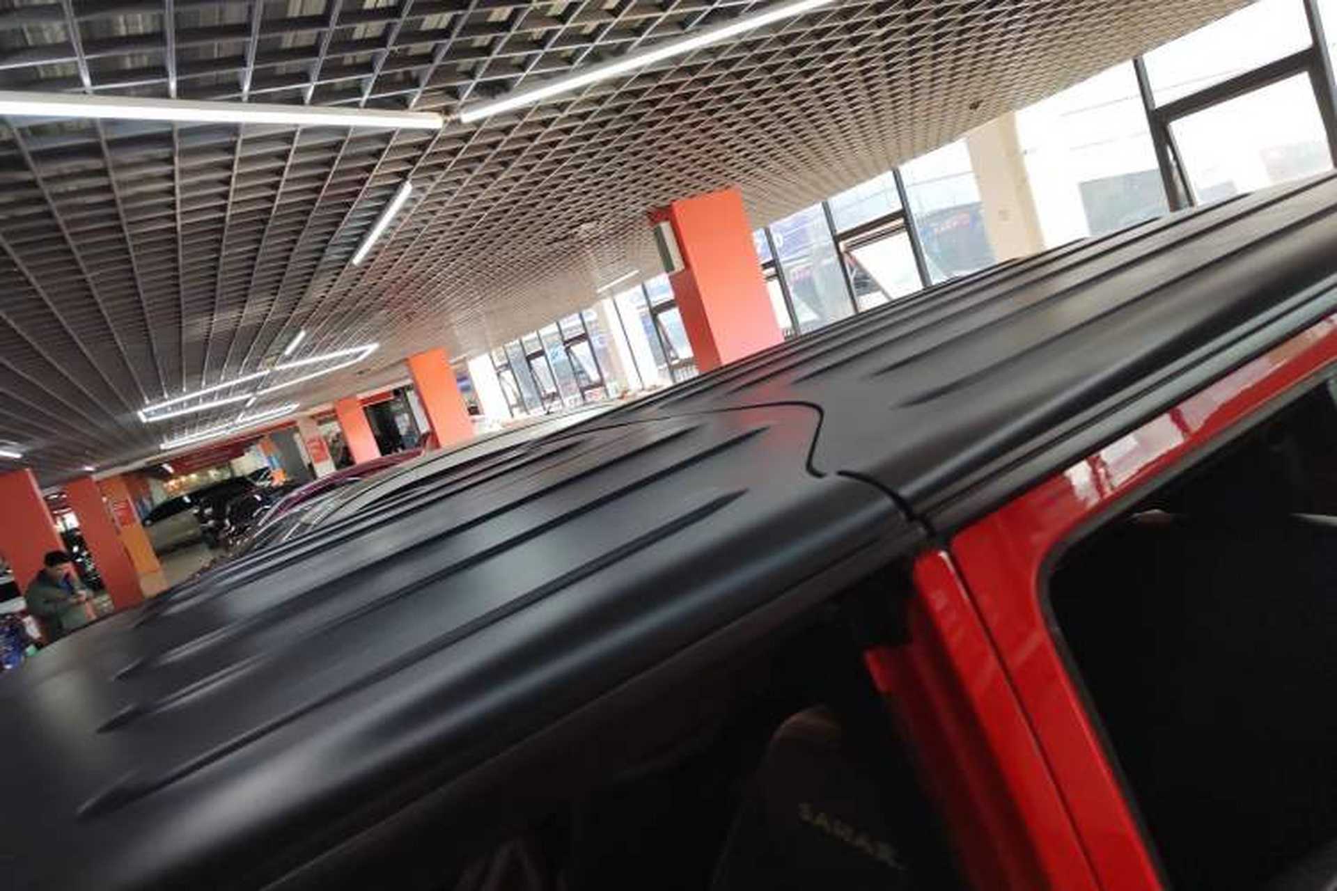 Used Jeep Wrangler 2015 3.0L Sahara Four-Door Comfort Edition Roof