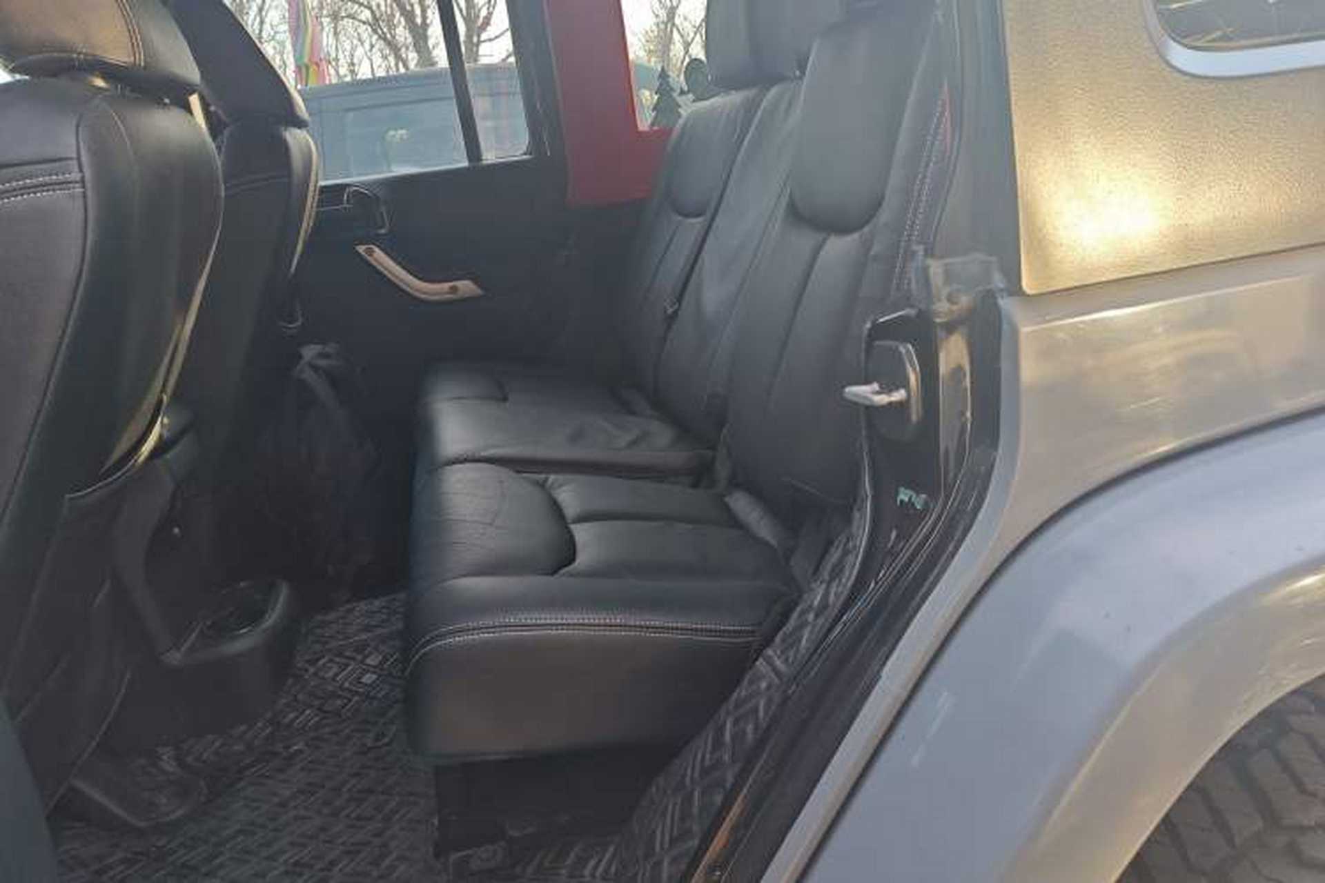 Used Jeep Wrangler 2015 2.8TD Sahara Four-Door Comfort Edition Left Rear Seat
