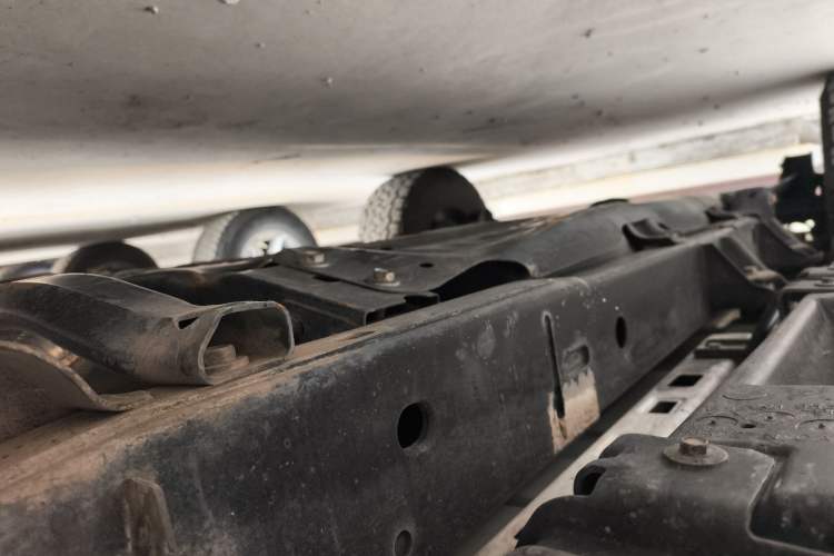 Used Jeep Wrangler 2015 3.0L Sahara Four-Door Edition Chassis Front Right