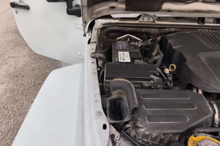 Used Jeep Wrangler 2015 3.0L Sahara Four-Door Edition Engine Bay Right