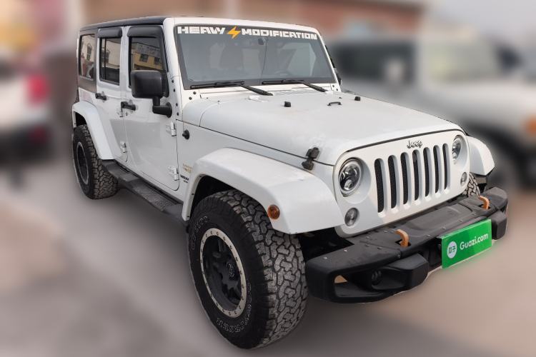 Used Jeep Wrangler 2015 3.0L Sahara Four-Door Edition Front Right 45 Deg
