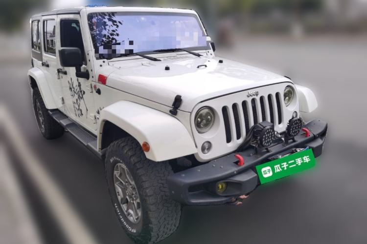Used Jeep Wrangler 2015 2.8TD Sahara Four-Door Comfort Edition Front Right 45 Deg