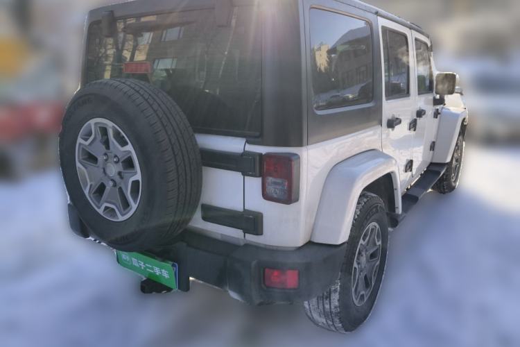 Used Jeep Wrangler 2015 3.0L Sahara Four-Door Comfort Edition Rear Right 45 Deg