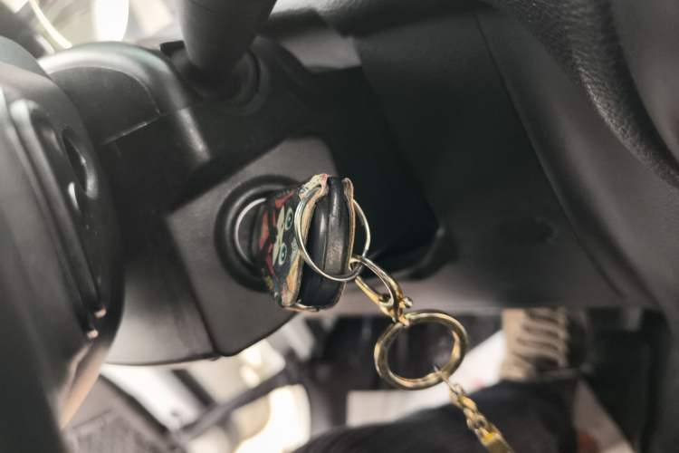 Used Jeep Wrangler 2015 3.0L Sahara Four-Door Edition Vehicle Key