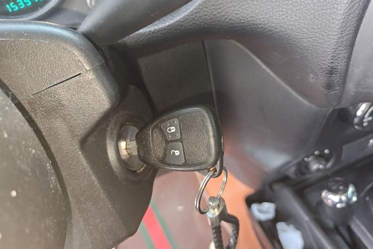 Used Jeep Wrangler 2015 2.8TD Sahara Four-Door Comfort Edition Vehicle Key