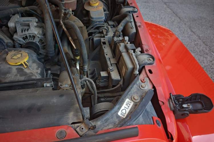 Used Jeep Wrangler 2015 2.8TD Sahara Four-Door Edition Engine Bay Left