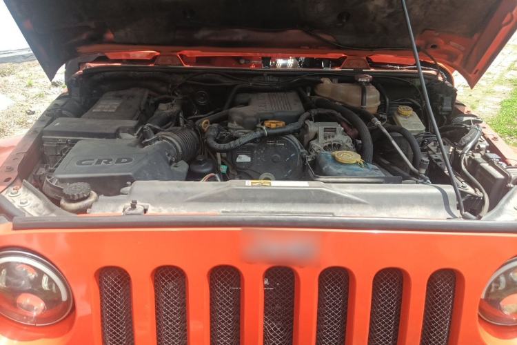 Used Jeep Wrangler 2015 2.8TD Sahara Four-Door Comfort Edition Engine Bay