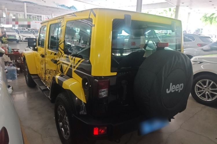 Used Jeep Wrangler 2015 3.0L Sahara Four-Door Edition Rear Left 45 Deg