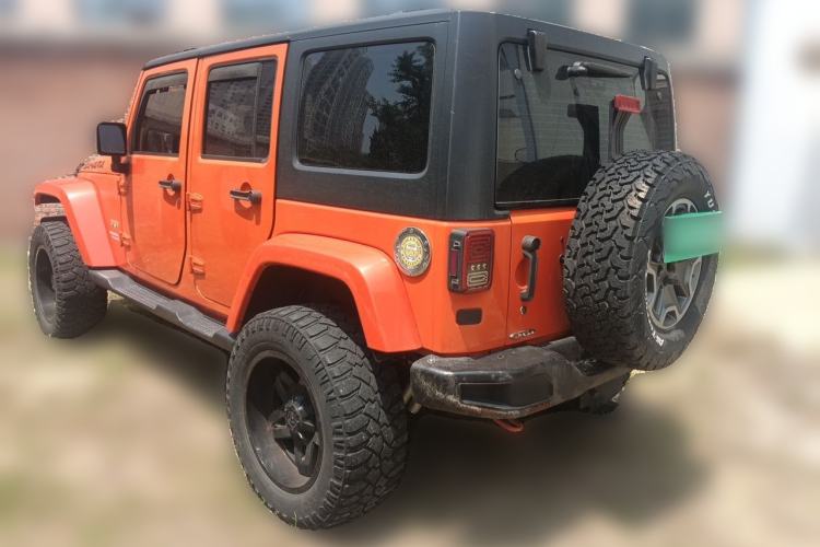 Used Jeep Wrangler 2015 2.8TD Sahara Four-Door Comfort Edition Rear Left 45 Deg