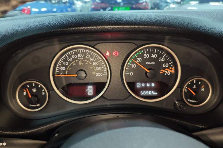 Used Jeep Wrangler 2016 3.0L Sahara 75th Anniversary Edition Instrument Cluster