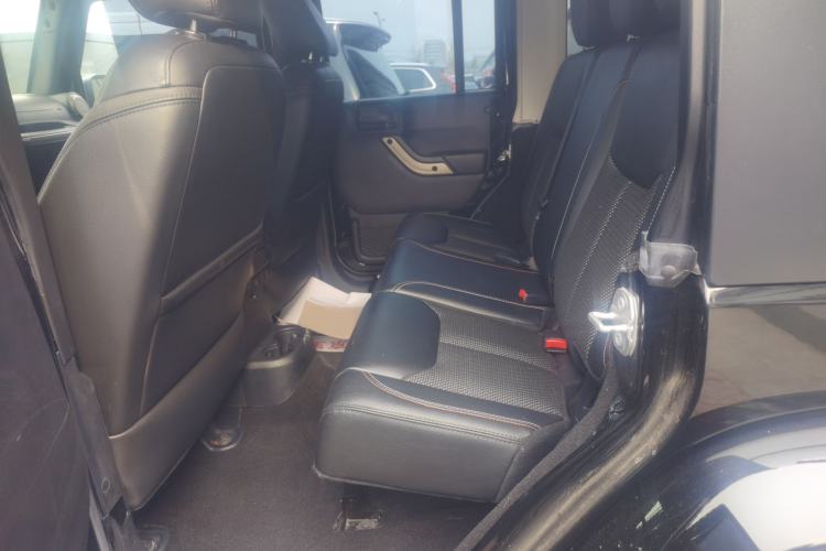 Used Jeep Wrangler 2016 3.0L Sahara 75th Anniversary Edition Left Rear Seat