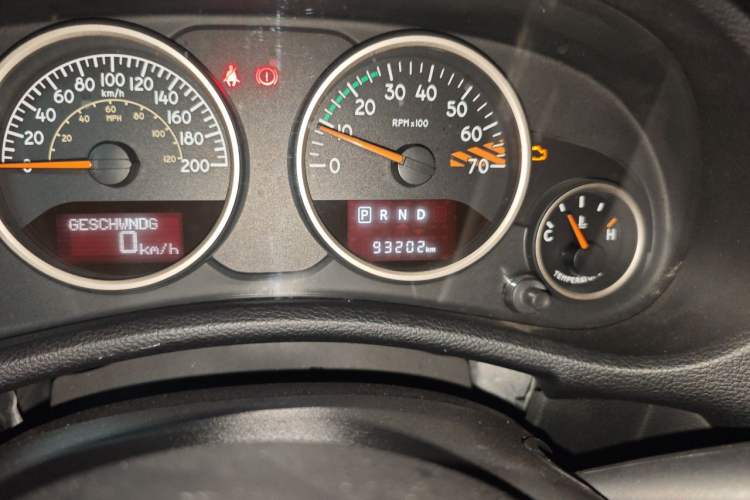 Used Jeep Wrangler 2016 3.0L Sahara 75th Anniversary Edition Odometer Close Up