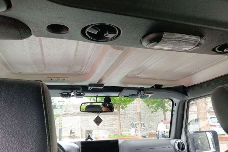 Used Jeep Wrangler 2016 3.0L Sahara 75th Anniversary Edition Headliner