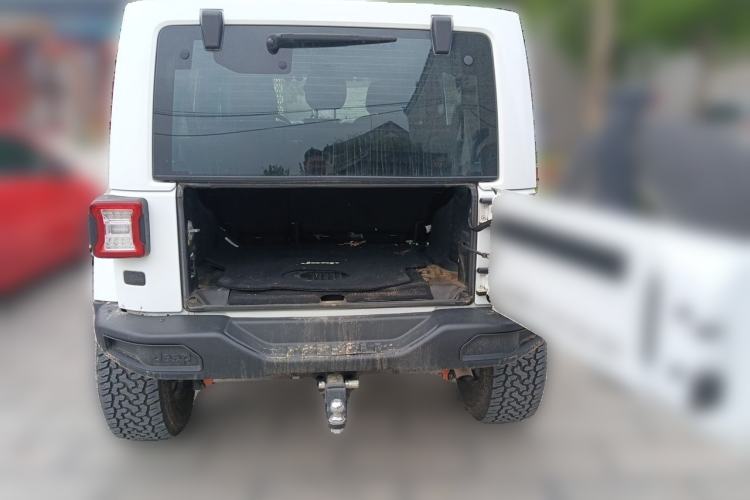 Used Jeep Wrangler 2016 3.0L Sahara 75th Anniversary Edition Trunk