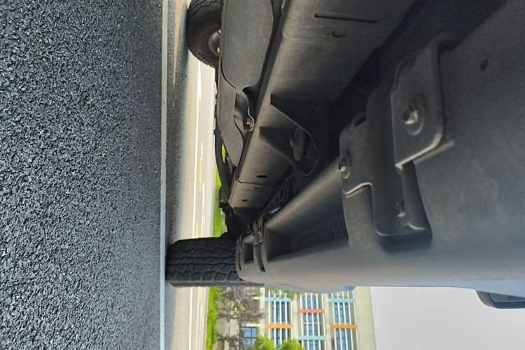 Used Jeep Wrangler 2017 3.0L Sahara Four-Door Comfort Edition Chassis Rear Right