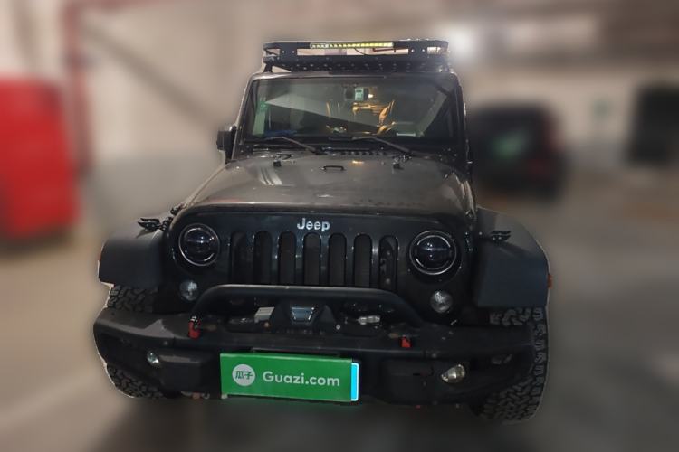Used Jeep Wrangler 2017 3.6L Rubicon Four-Door Comfort Edition Front
