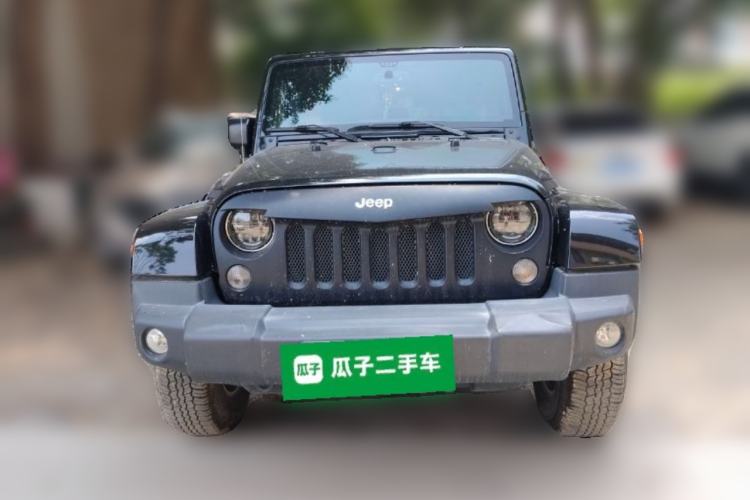 Used Jeep Wrangler 2017 3.0L Sahara Four-Door Comfort Edition Front