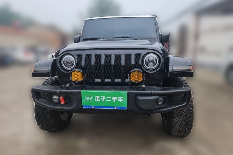 Used Jeep Wrangler 2017 3.0L Sahara Four-Door Comfort Edition Front